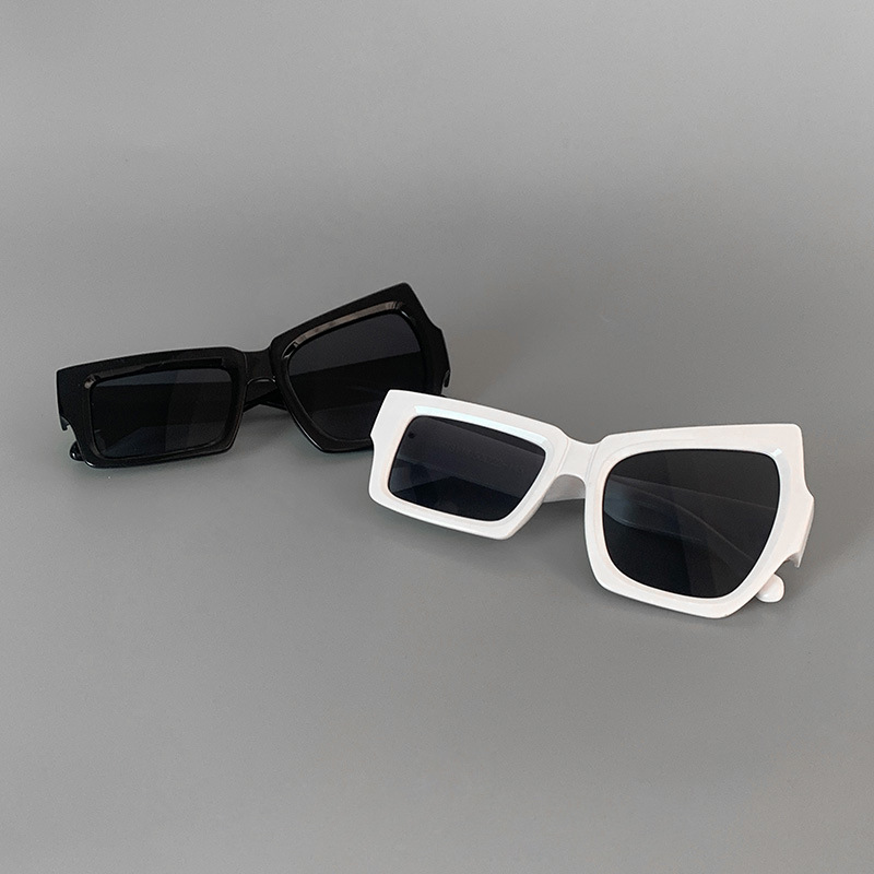 New Vintage Man Irregular Sung - Photography Outdoor 评论和价格