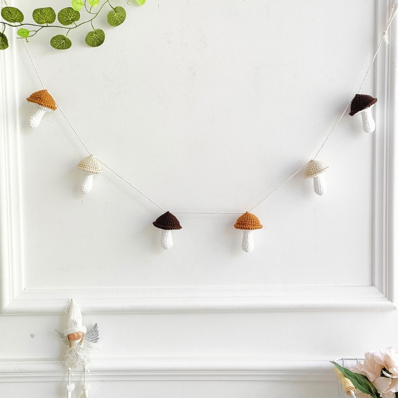 Nordic Crochet Bunting Banner  - Photography Triangle 评论和价格