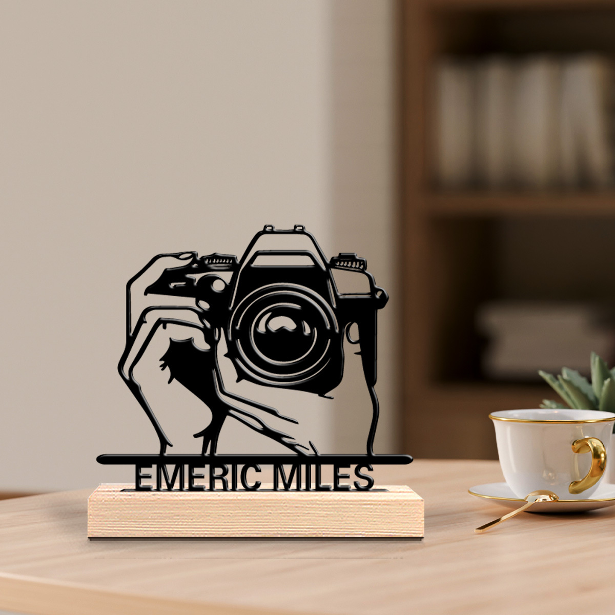 Personalized Emric Miles Camer - Photography Camera 评论和价格